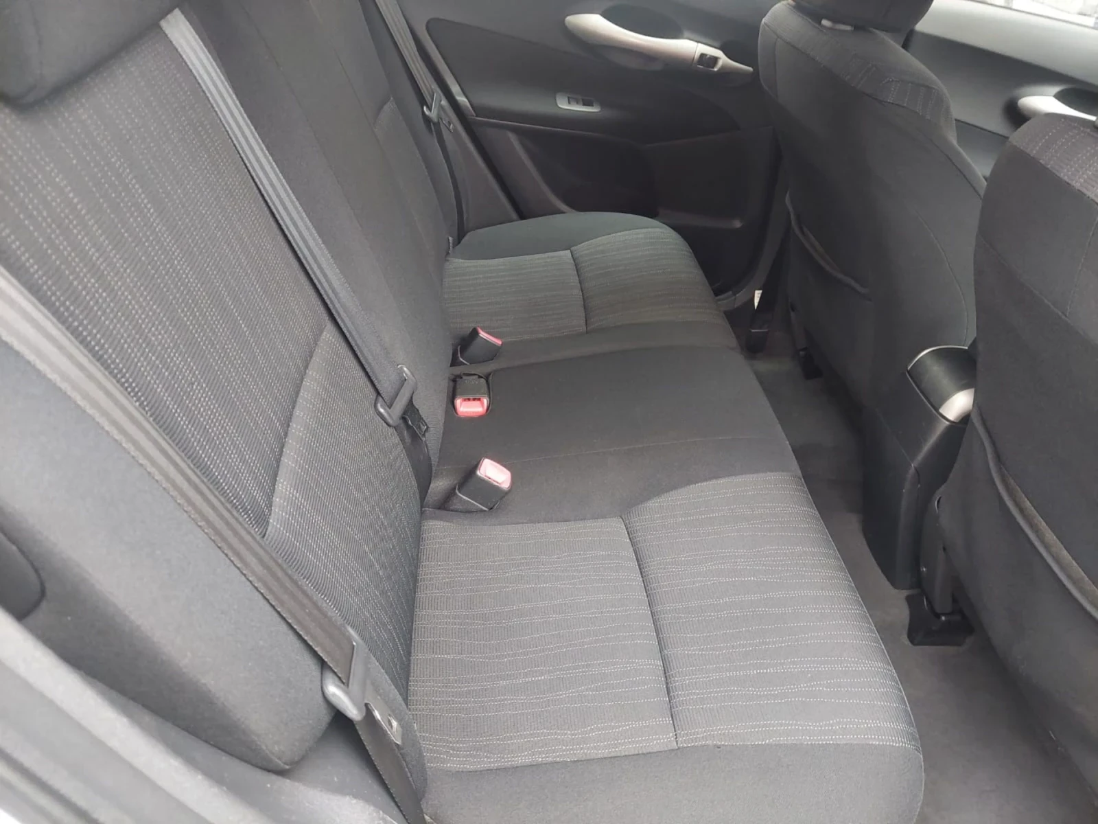 Toyota Auris 1.4i ��� ��������� | Mobile.bg � ����������� 14