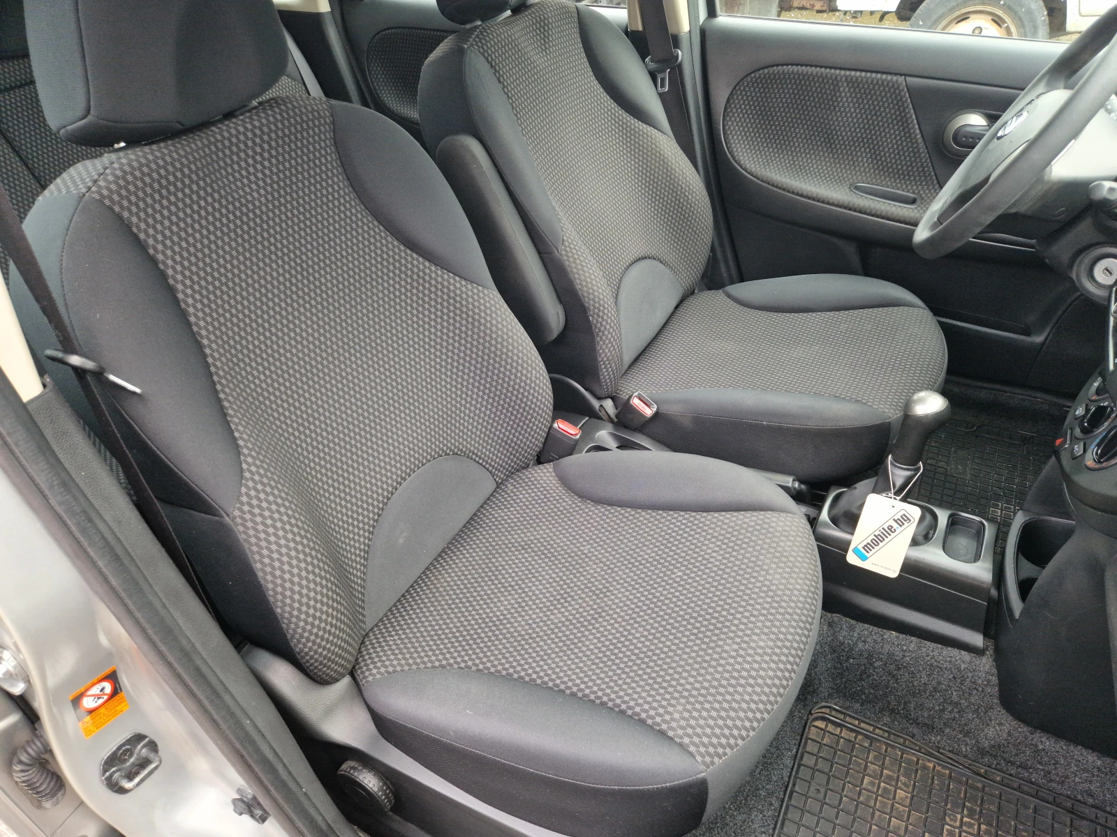 Nissan Note 1.4i КЛИМАТИК! - изображение 9