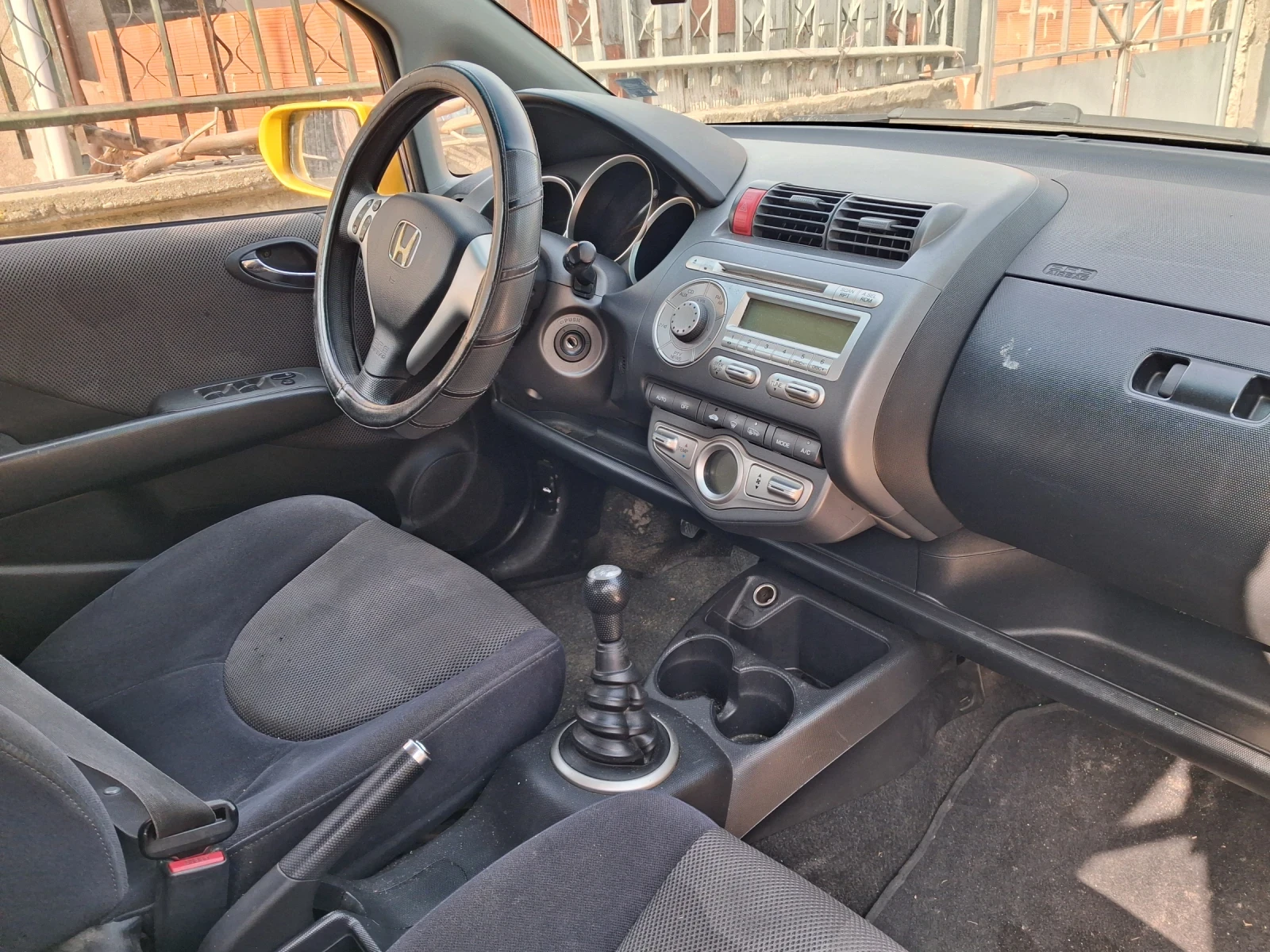 Honda Jazz 1.4i - изображение 4
