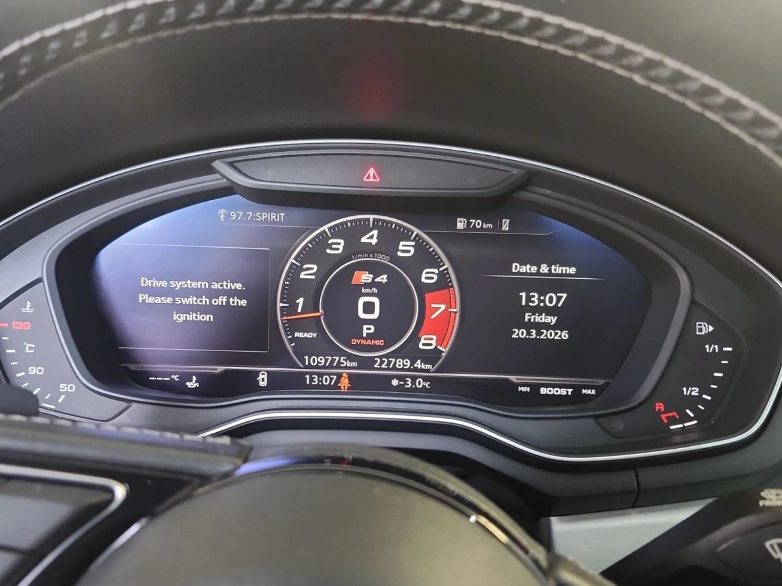 Audi S4 TECHNIK С РЕГИСТРАЦИЯ & АВТО КРЕДИТ , снимка 7 - Автомобили и джипове - 53947319