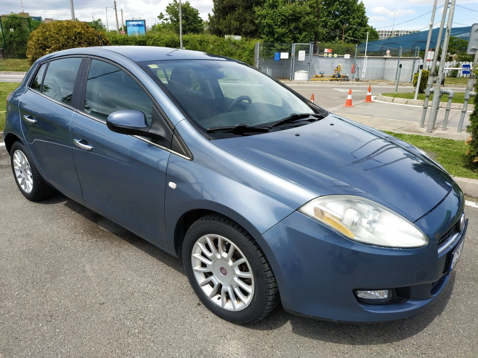 Fiat Bravo 1.9 JTD/120к., снимка 8 - Автомобили и джипове - 54099704