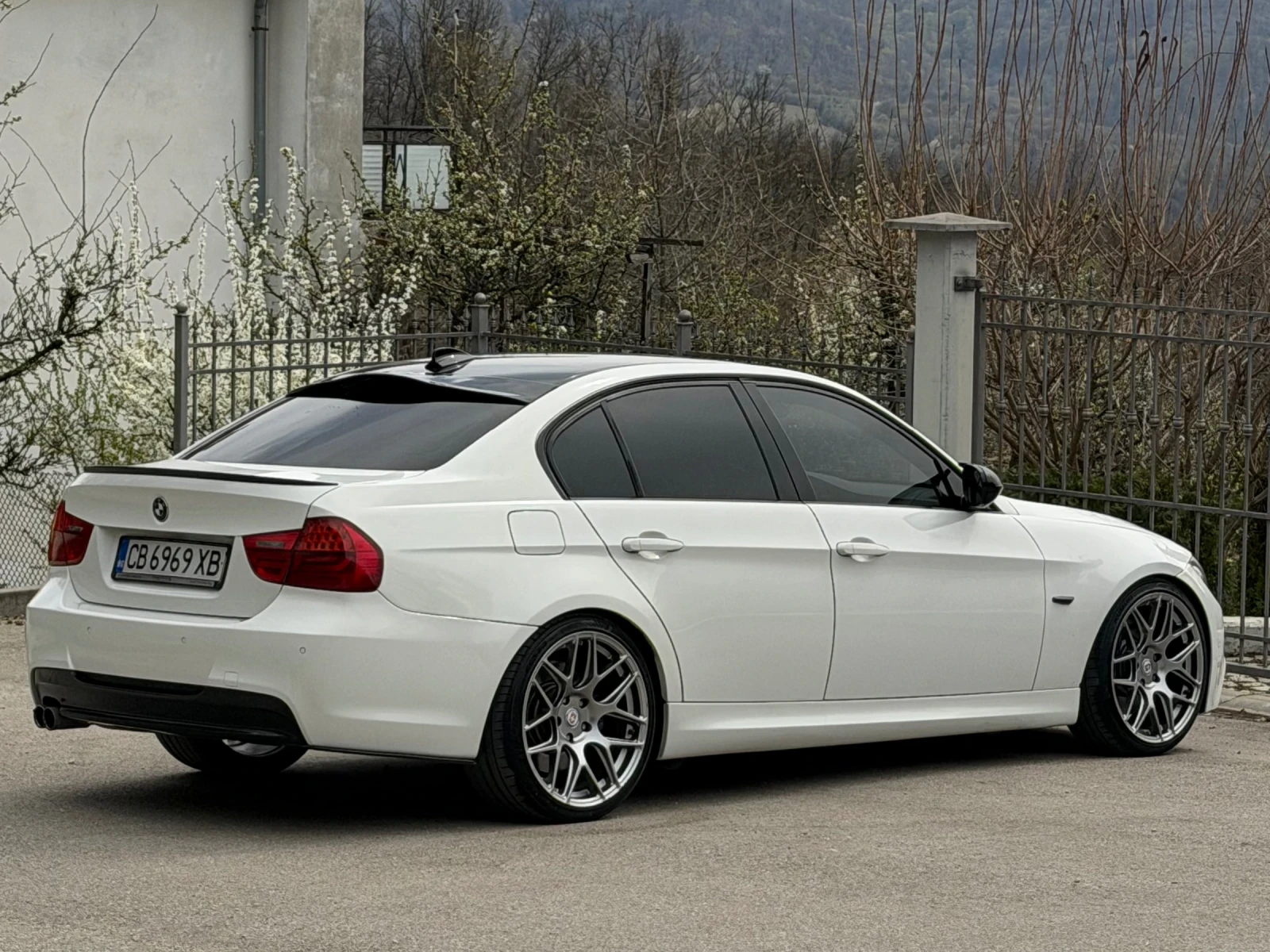 BMW 330 330xd XDRIVE | Mobile.bg � ����������� 5