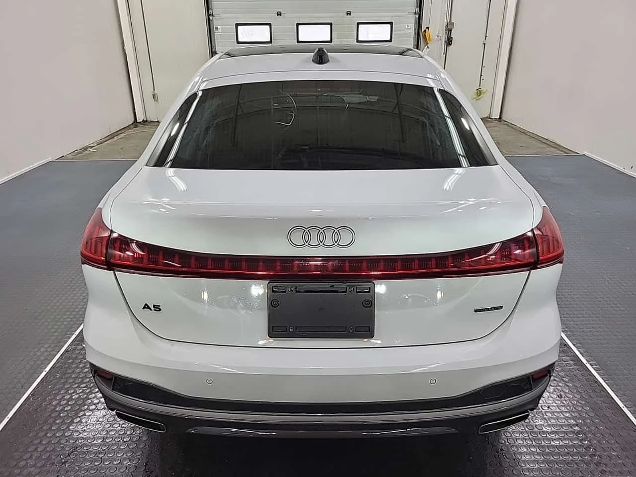 Audi A5 * quattro Premium * CARFAX * ЦЕНА ДО БГ, снимка 4 - Автомобили и джипове - 54269501