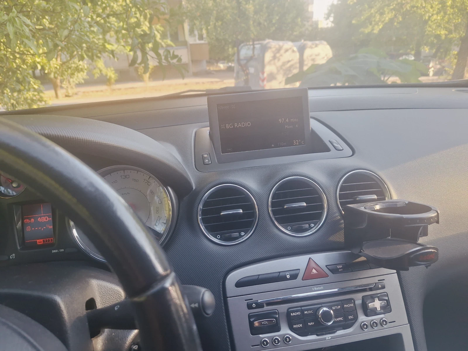 Peugeot 308 1.6HDI, снимка 7 - Автомобили и джипове - 54486062