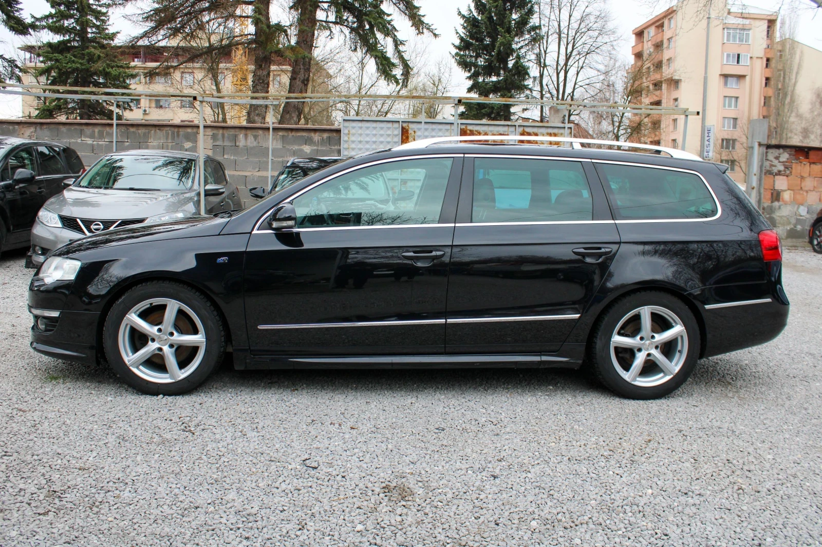VW Passat 2.0TDI 4MOTION R LINE / HIGHLINE / INDIVIDUAL, снимка 2 - Автомобили и джипове - 54512979