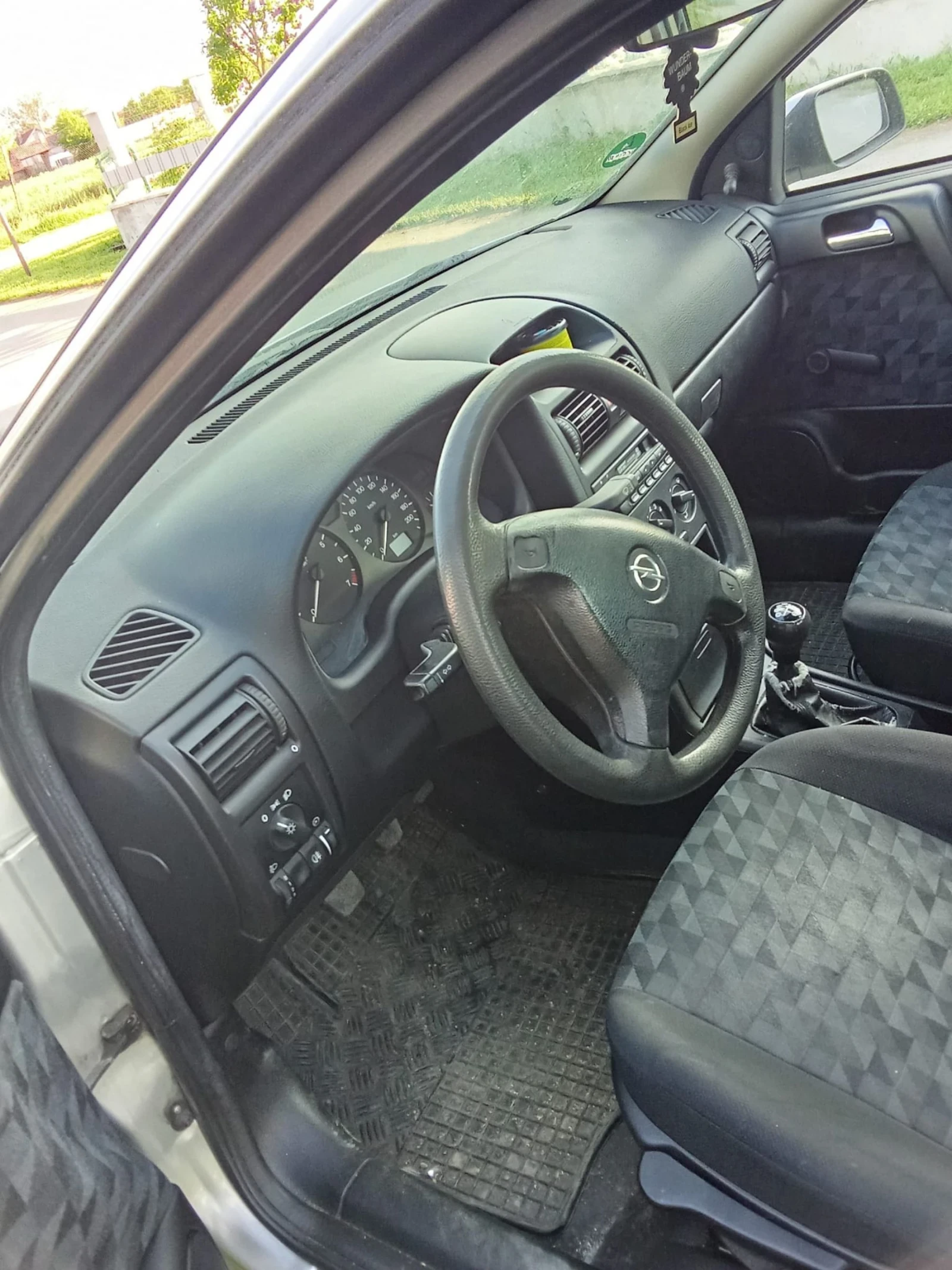 Opel Astra, снимка 2 - Автомобили и джипове - 54575716