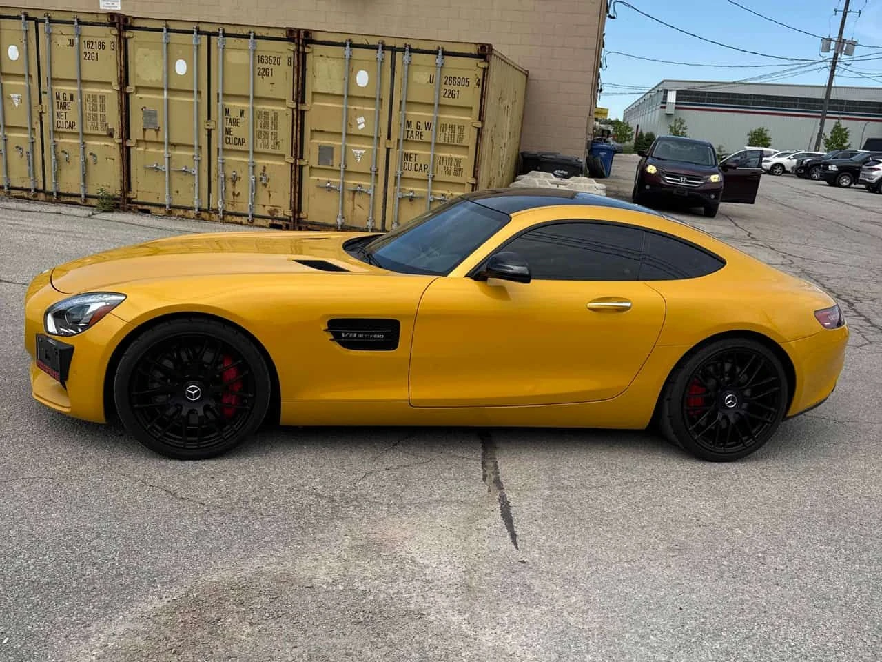 Mercedes-Benz AMG GT * S * АВТОКРЕДИТ * ОТ ПРЕДСТАВИТЕЛСТВО, снимка 3 - Автомобили и джипове - 54723649
