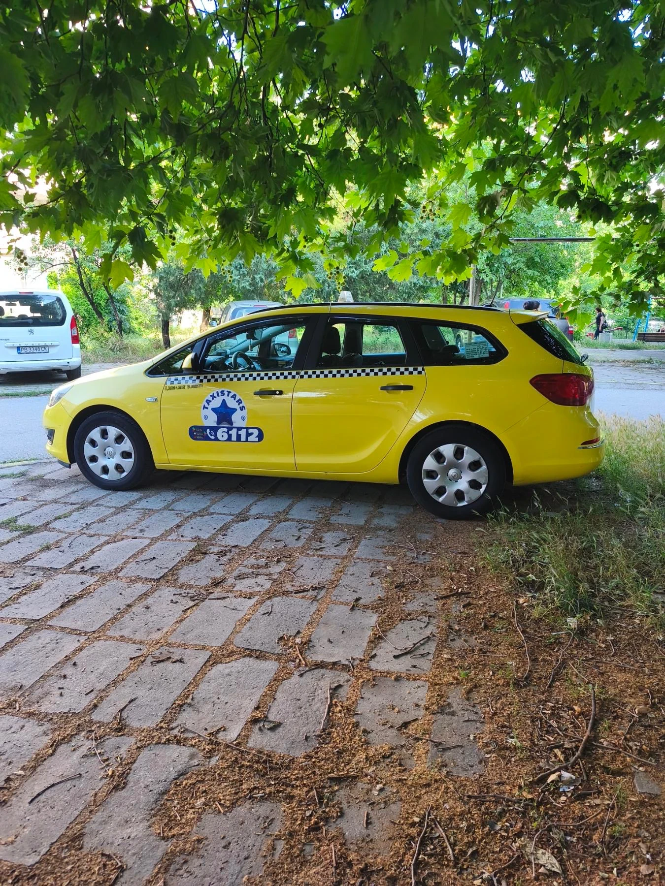 Opel Astra 1.6, снимка 4 - Автомобили и джипове - 54794222