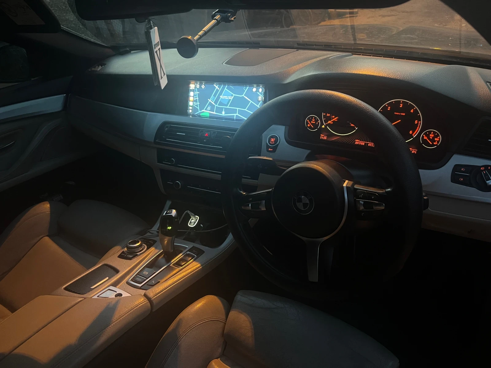 BMW 520, снимка 4 - Автомобили и джипове - 54825587