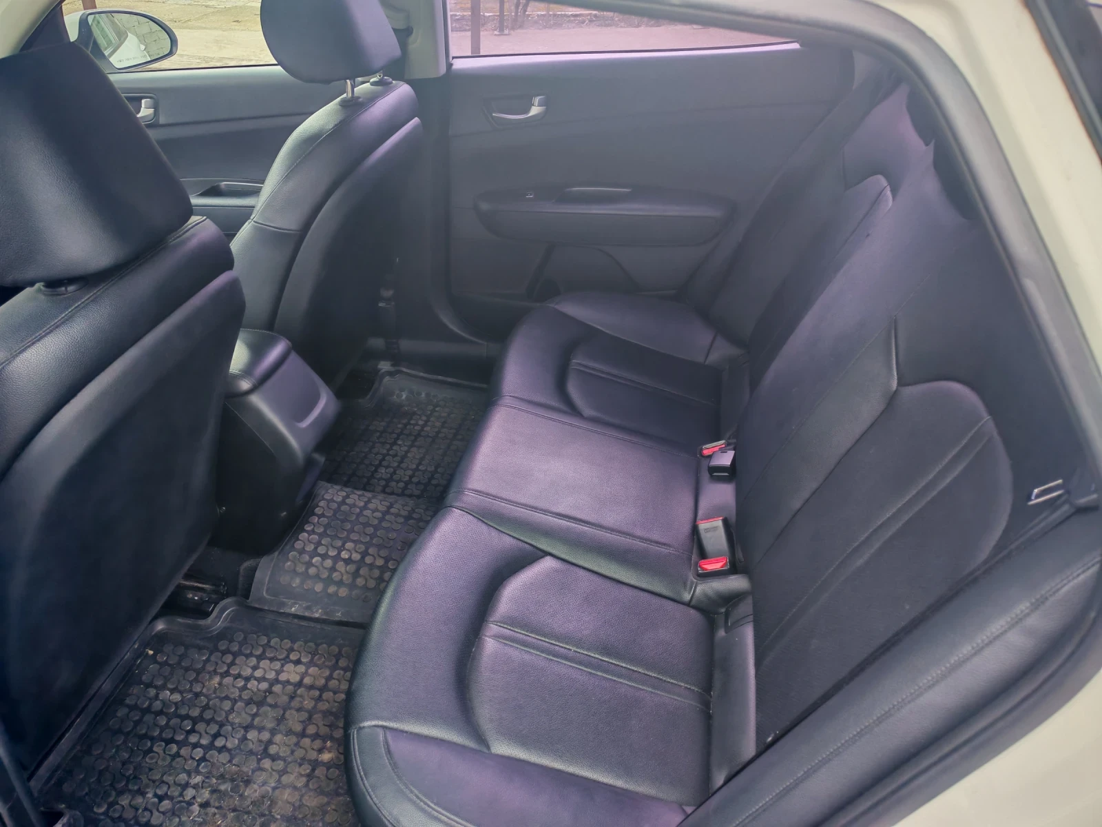 Kia K5 | Mobile.bg � ����������� 13
