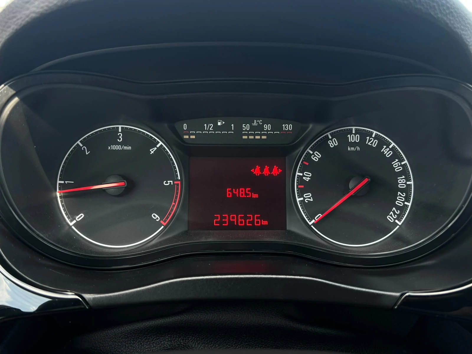 Opel Corsa / 1.3D / EURO 6 / B-COLOR /, снимка 14 - Автомобили и джипове - 55301145