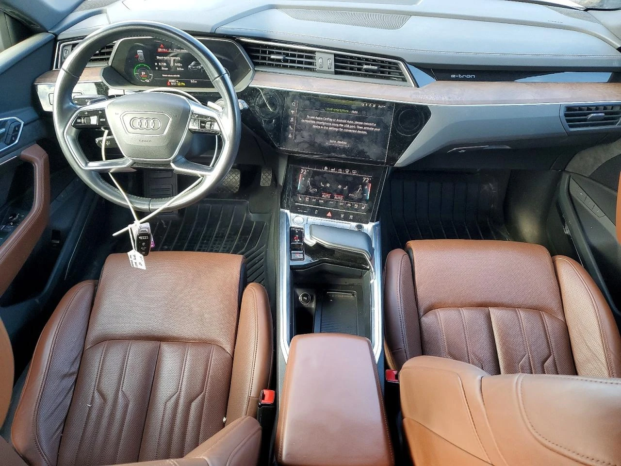 Audi E-Tron Prestige quattro, снимка 8 - Автомобили и джипове - 55517245