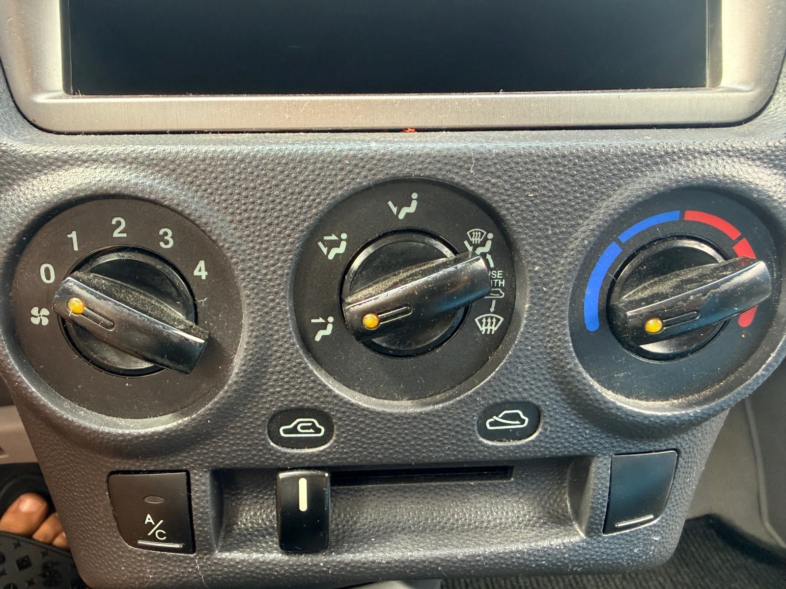Kia Picanto 1.0 Бензин, снимка 11 - Автомобили и джипове - 55776065