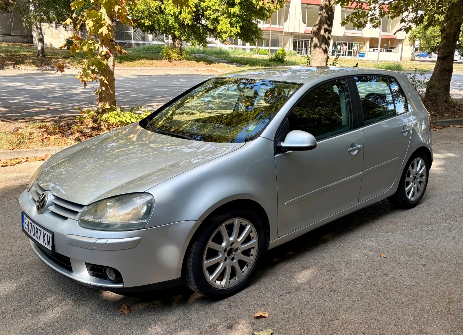 VW Golf V 2.0 TDI 140 к.с. (16V), снимка 5 - Автомобили и джипове - 56059573