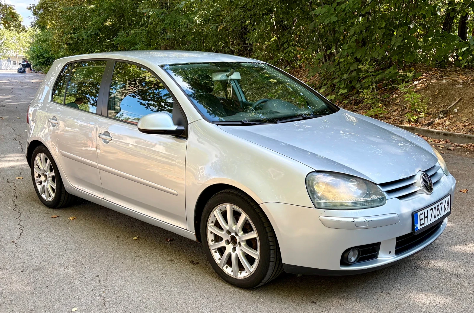 VW Golf V 2.0 TDI 140 к.с. (16V)