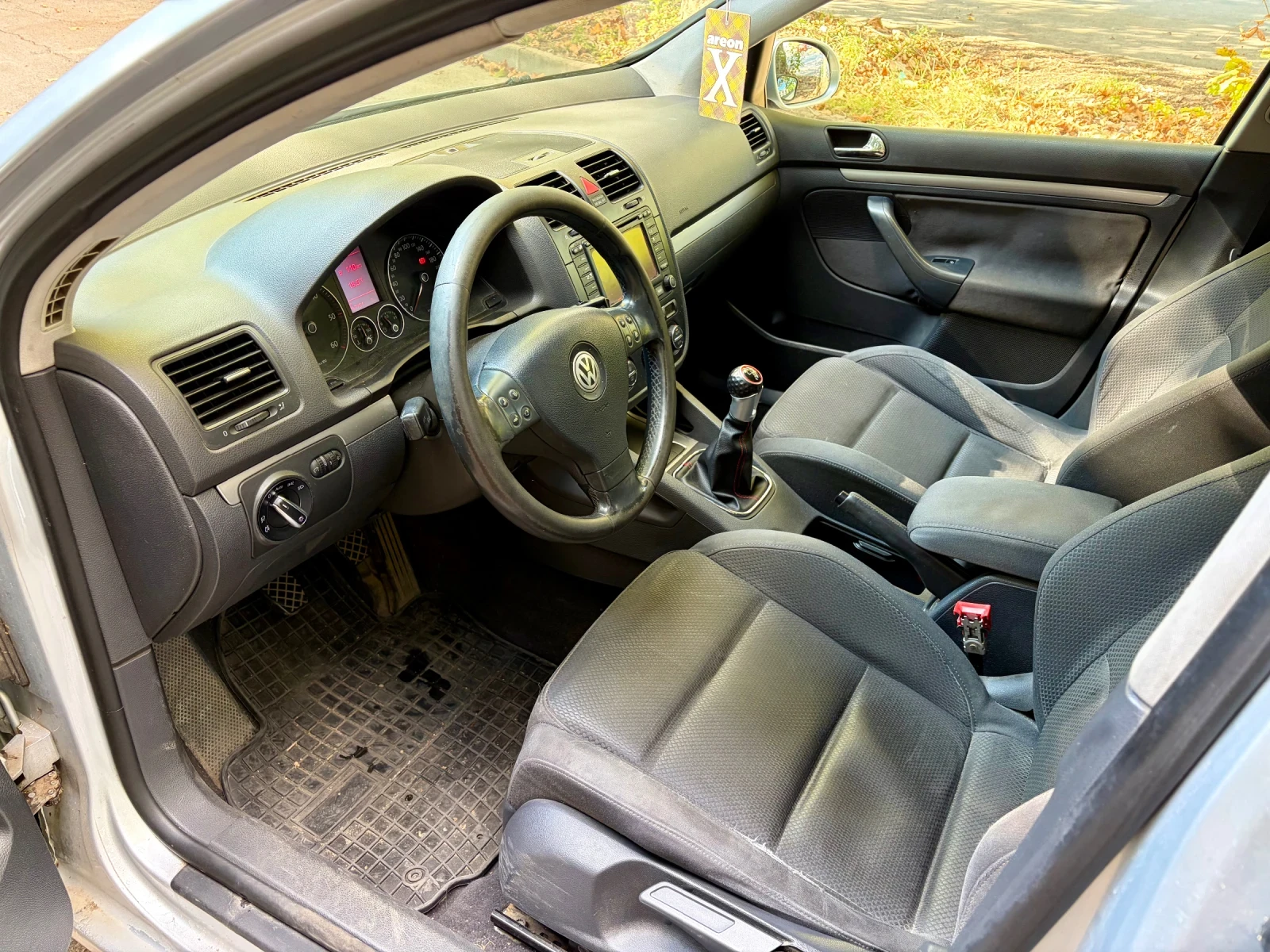 VW Golf V 2.0 TDI 140 к.с. (16V), снимка 14 - Автомобили и джипове - 56059573