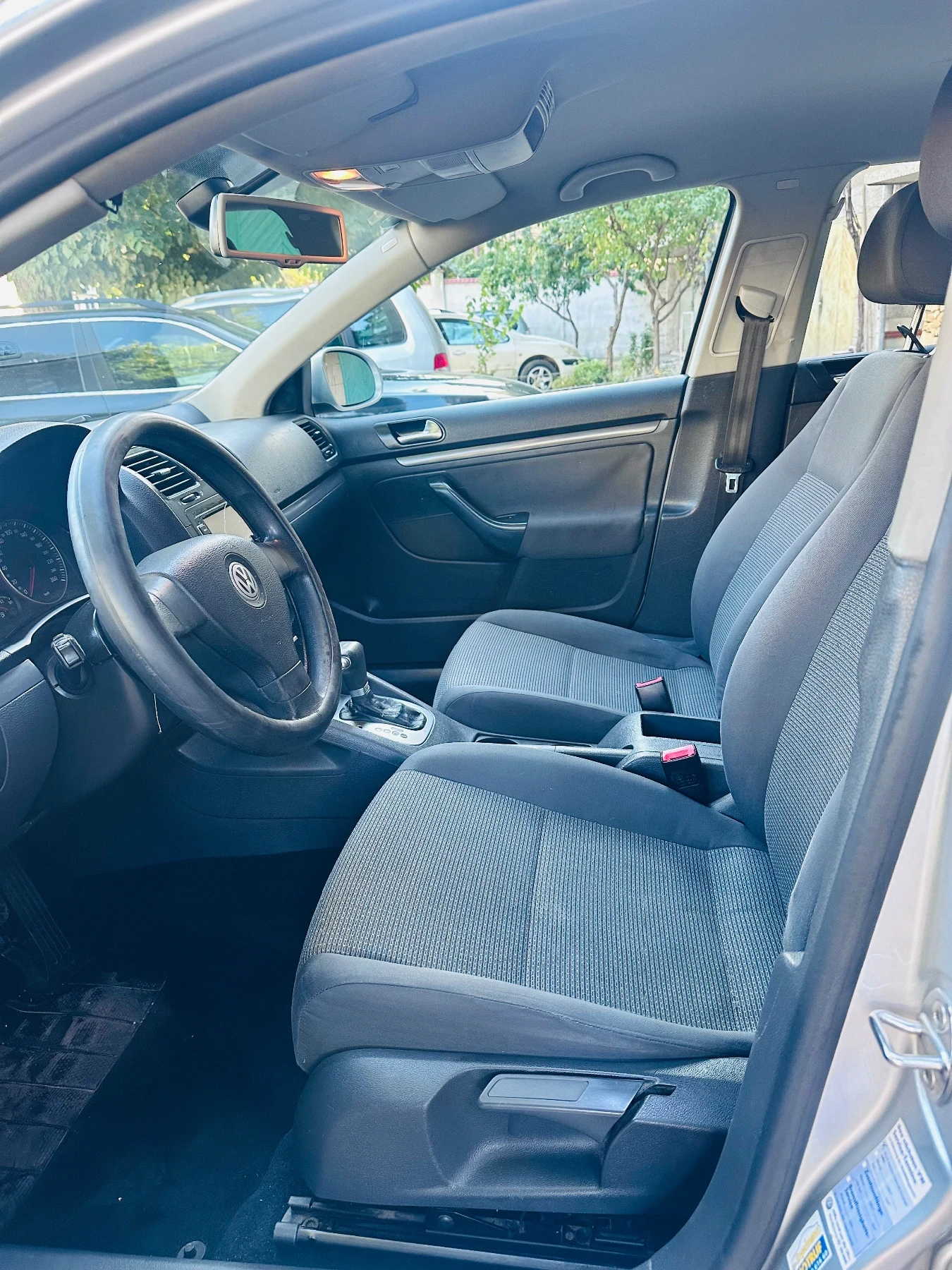 VW Golf Golf 5 1.9 TDI, снимка 8 - Автомобили и джипове - 56120628