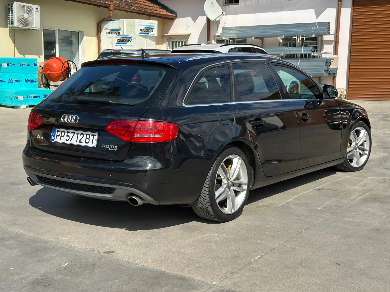 Audi A4 S Line Quattro, снимка 4 - Автомобили и джипове - 56176896