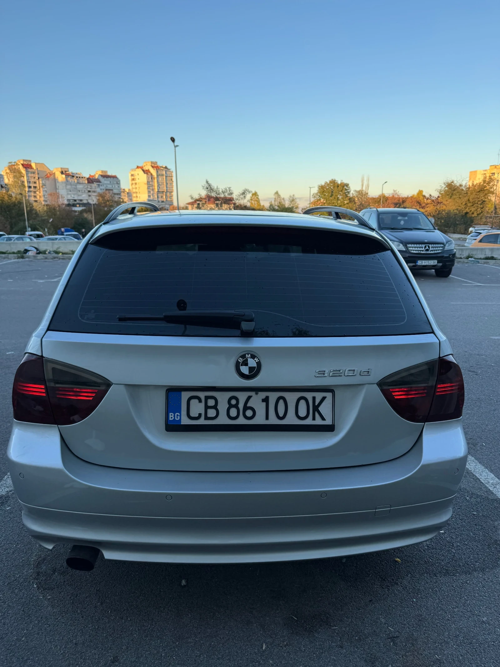 BMW 320, снимка 6 - Автомобили и джипове - 56629067