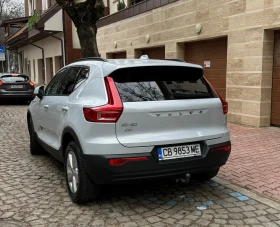 Volvo XC40 D3, напълно обслужена, със сервизна история! , снимка 2