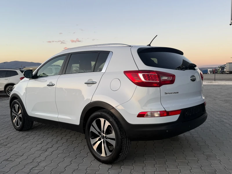 Kia Sportage 1.7crdi, снимка 7 - Автомобили и джипове - 48622876