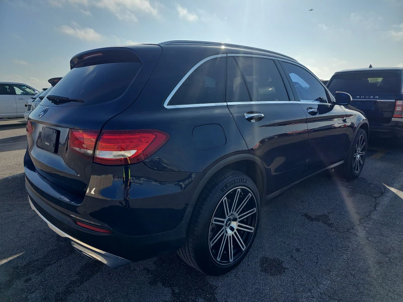 Mercedes-Benz GLC 300 9-G TRONIC СЕРВИЗНА ИСТОРИЯ, снимка 5 - Автомобили и джипове - 49037387