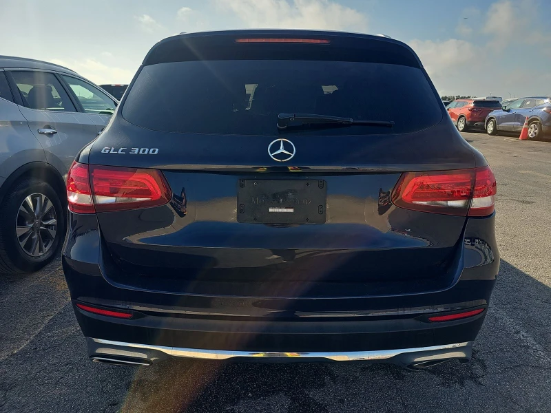 Mercedes-Benz GLC 300 9-G TRONIC СЕРВИЗНА ИСТОРИЯ, снимка 6 - Автомобили и джипове - 49037387