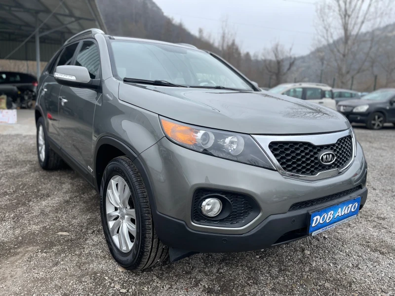 Kia Sorento 2.2CRDI-197к.с-6скор-4X4-NAVI-ПОДГРЕВ-CARPLAY, снимка 6 - Автомобили и джипове - 49338032