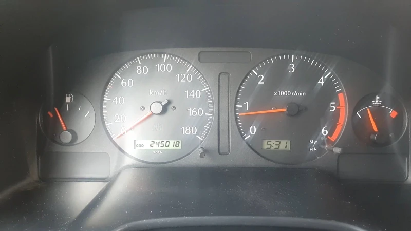 Nissan Patrol, снимка 9 - Автомобили и джипове - 52130985