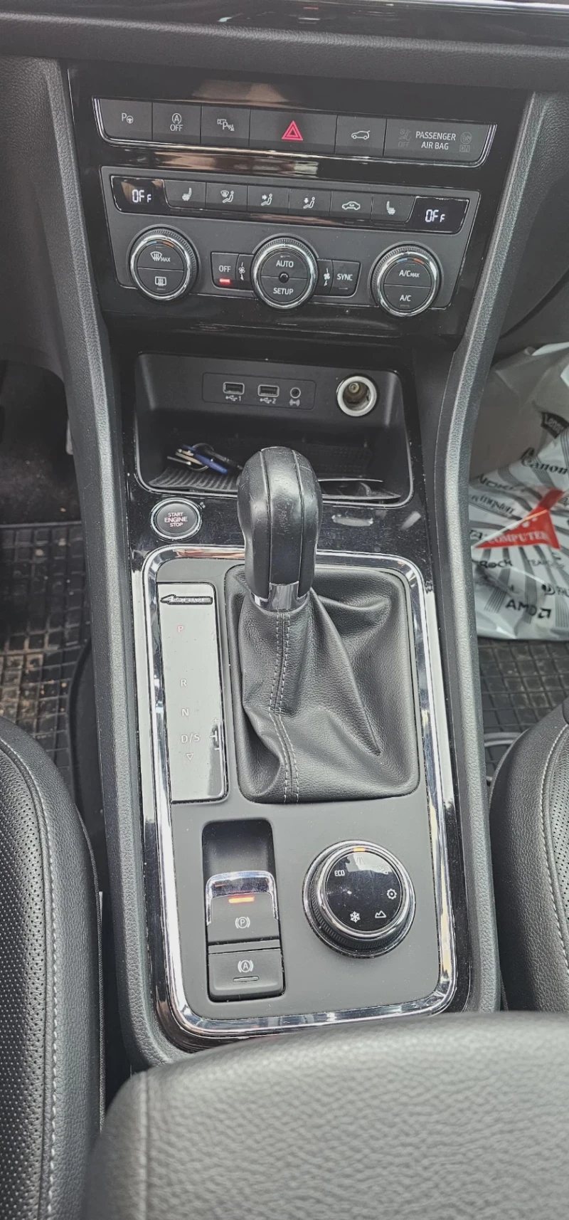 Seat Ateca Seat Ateca 4x4 2.0TDI 190к.с. Xcellence/7DSG , снимка 6 - Автомобили и джипове - 52490988