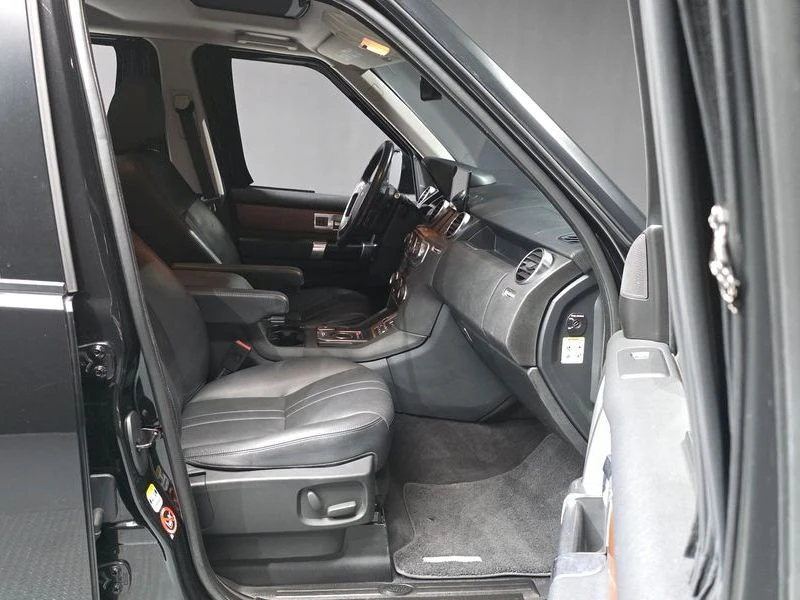 Land Rover Discovery 3.0 Automatic, снимка 11 - Автомобили и джипове - 55847896