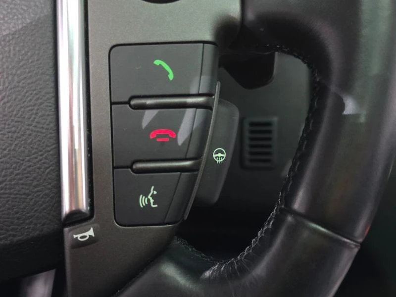 Land Rover Discovery 3.0 Automatic, снимка 16 - Автомобили и джипове - 55847896