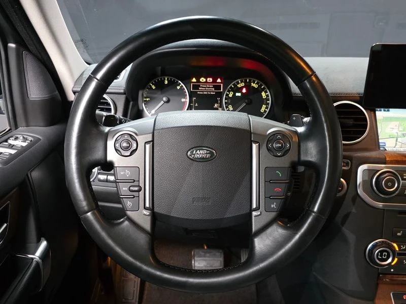 Land Rover Discovery 3.0 Automatic, снимка 13 - Автомобили и джипове - 55847896