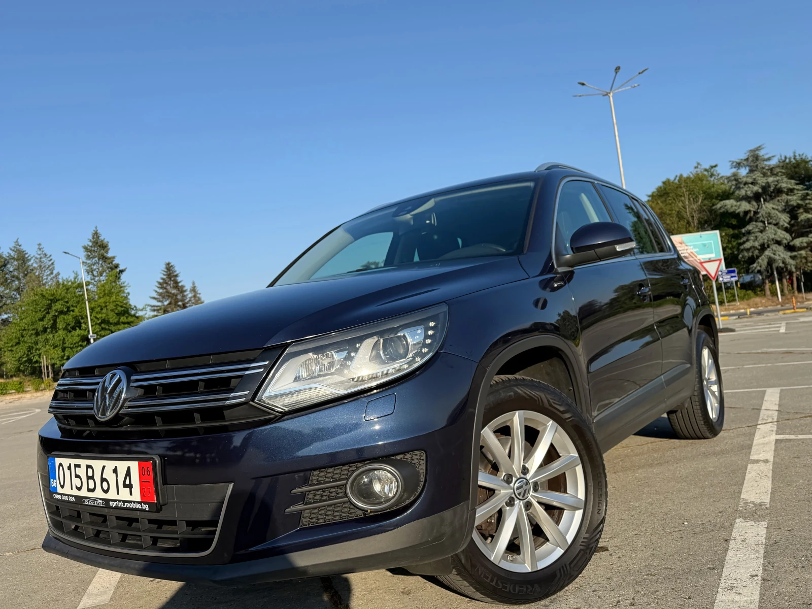 VW Tiguan 2.0///184k.s///4x4///Lounge///LED///Xenon///DSG - изображение 4