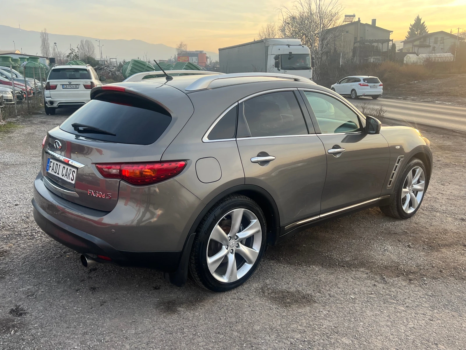 Infiniti Q45  - изображение 7