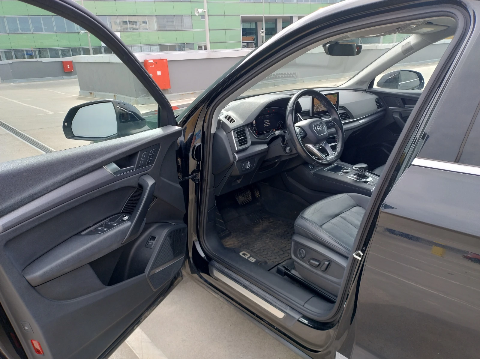 Audi Q5 2.0TFSI PREMIUM PLUS DIGITAL COCKPIT, снимка 10 - Автомобили и джипове - 54182465