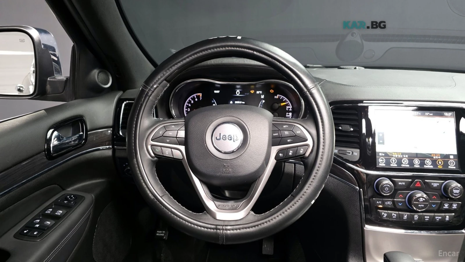 Jeep Cherokee * 3.6* OVERLAND* AWD* ПОДГРЕВ* ОБДУХВАНЕ* ПАНОРАМА, снимка 12 - Автомобили и джипове - 54851454