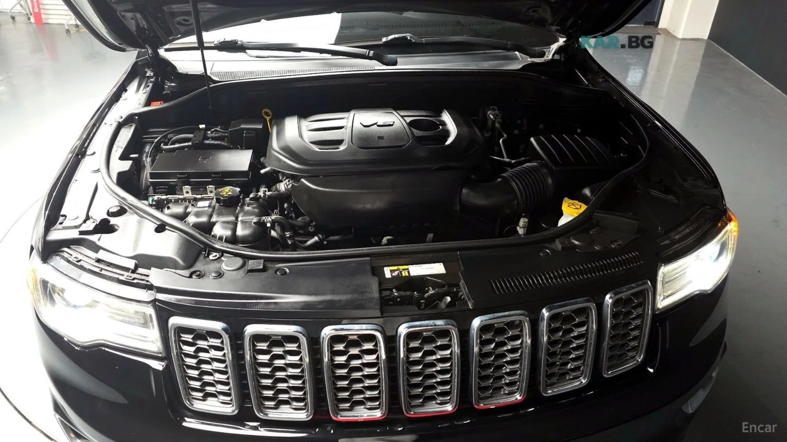 Jeep Cherokee * 3.6* OVERLAND* AWD* ПОДГРЕВ* ОБДУХВАНЕ* ПАНОРАМА, снимка 6 - Автомобили и джипове - 54851454