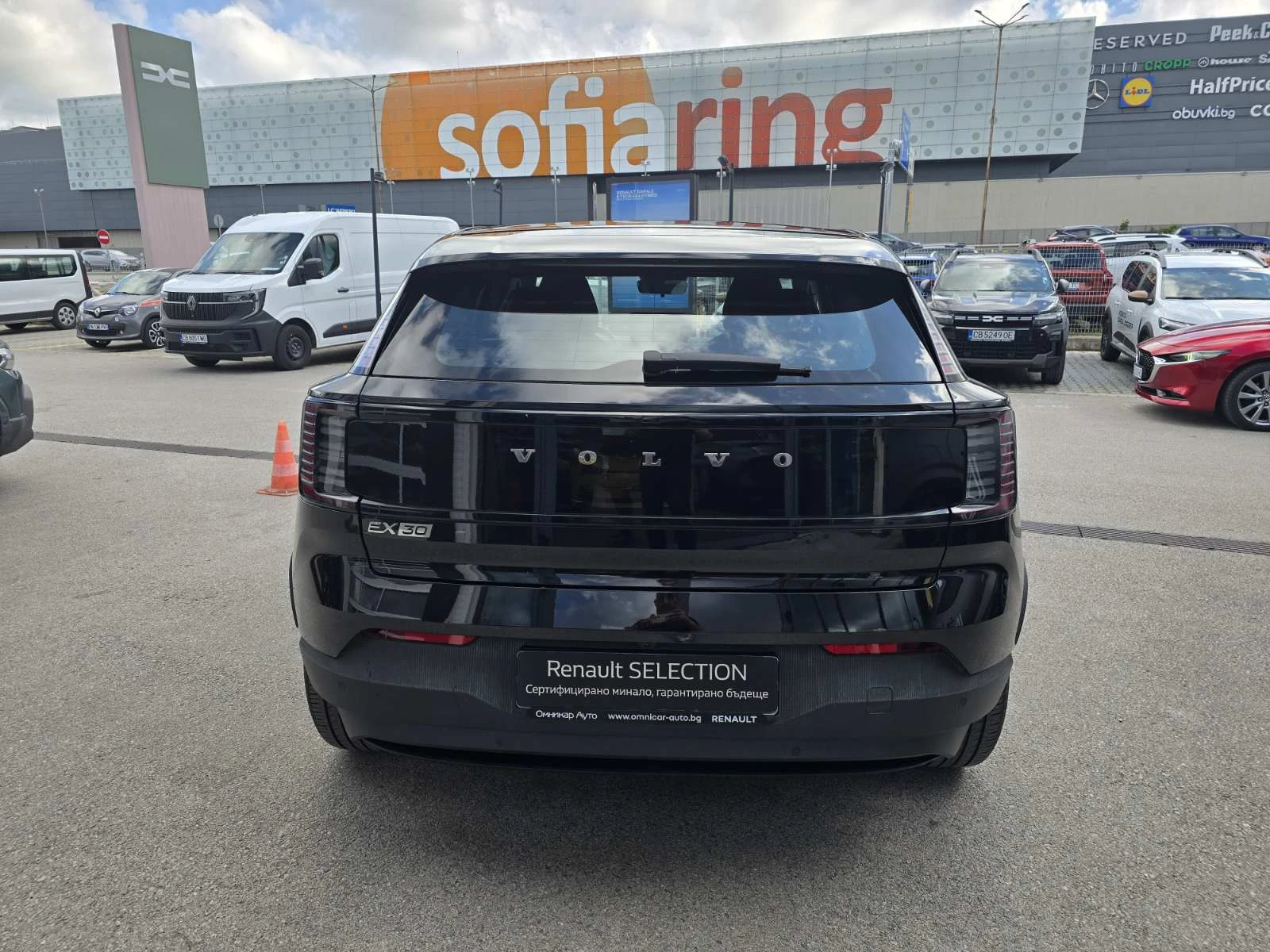 Volvo EX30 272 hp 51kw/h NMC battery, снимка 6 - Автомобили и джипове - 55049833