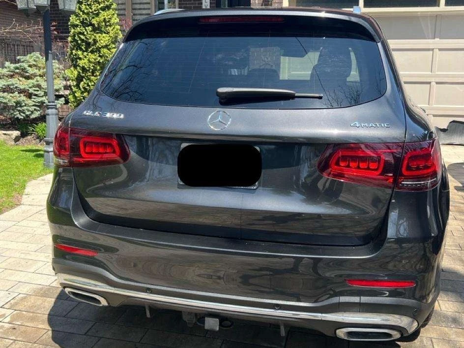 Mercedes-Benz GLC * 300 4Matic * CARFAX * БЕЗ ПЪРВОНАЧАЛНА ВНОСКА, снимка 3 - Автомобили и джипове - 55897240