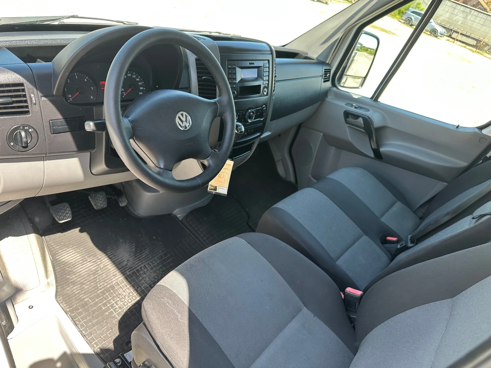 VW Crafter 2.0 tdi , снимка 10 - Бусове и автобуси - 54328936