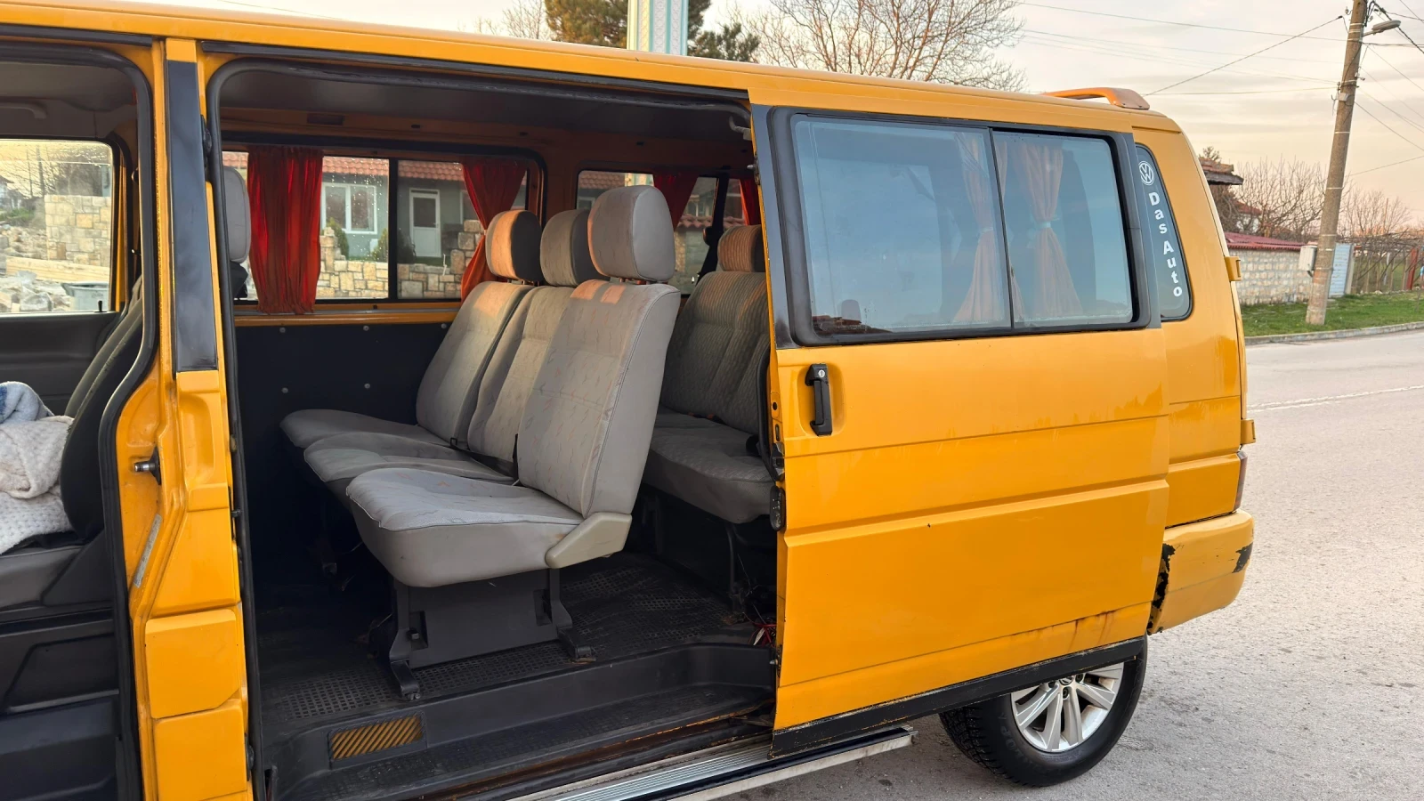 VW T4, снимка 13 - Бусове и автобуси - 54634574