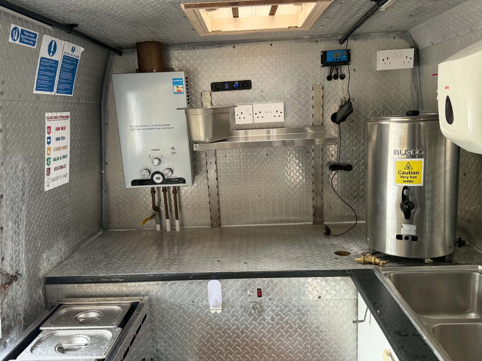 Mercedes-Benz Sprinter 311, снимка 10 - Бусове и автобуси - 55567711