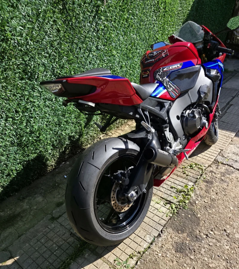 Honda Cbr 2023 HONDA CBR1000RR, снимка 4 - Мотоциклети и мототехника - 50132008