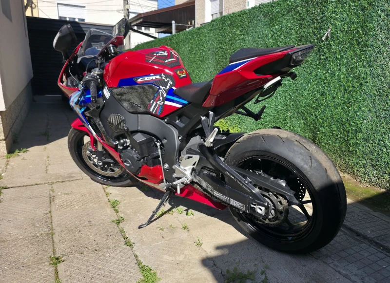 Honda Cbr 2023 HONDA CBR1000RR, снимка 6 - Мотоциклети и мототехника - 50132008