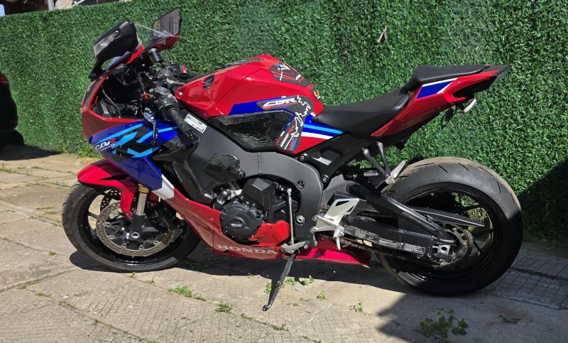 Honda Cbr 2023 HONDA CBR1000RR, снимка 7 - Мотоциклети и мототехника - 50132008