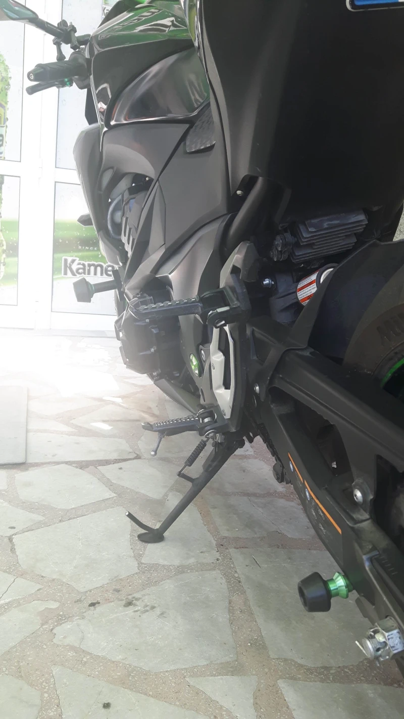 Kawasaki Z, снимка 11 - Мотоциклети и мототехника - 52257332