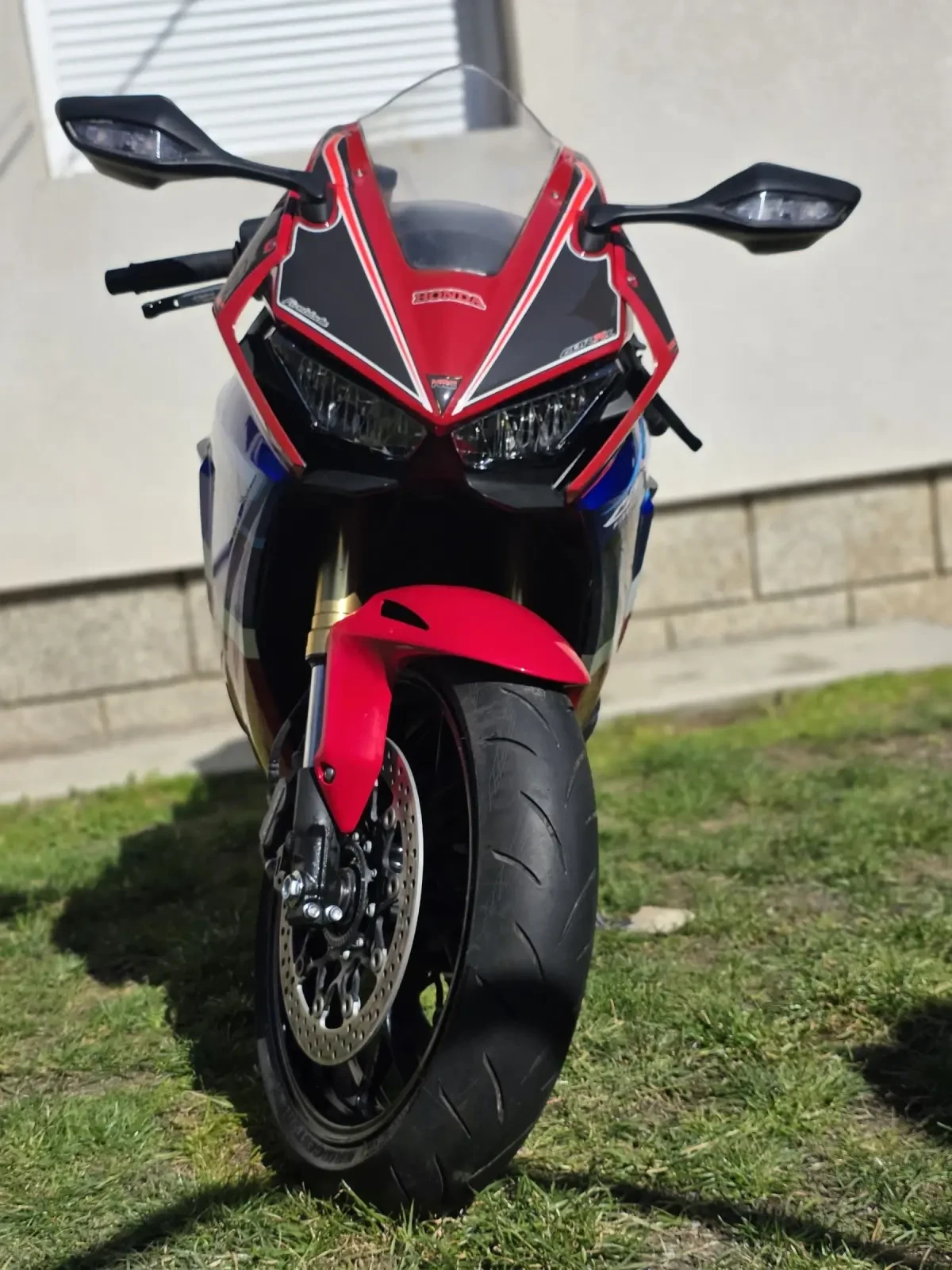 Honda Cbr 2023 HONDA CBR1000RR, снимка 4 - Мотоциклети и мототехника - 50132008