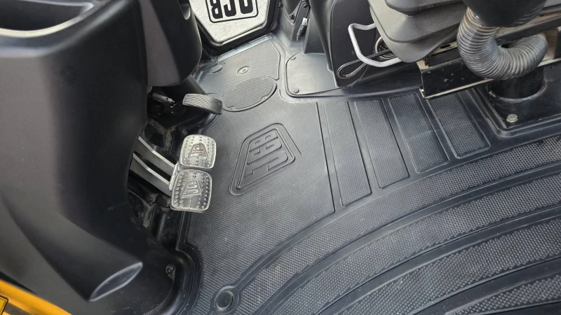 Багер JCB 3cx, снимка 10 - Индустриална техника - 52562048