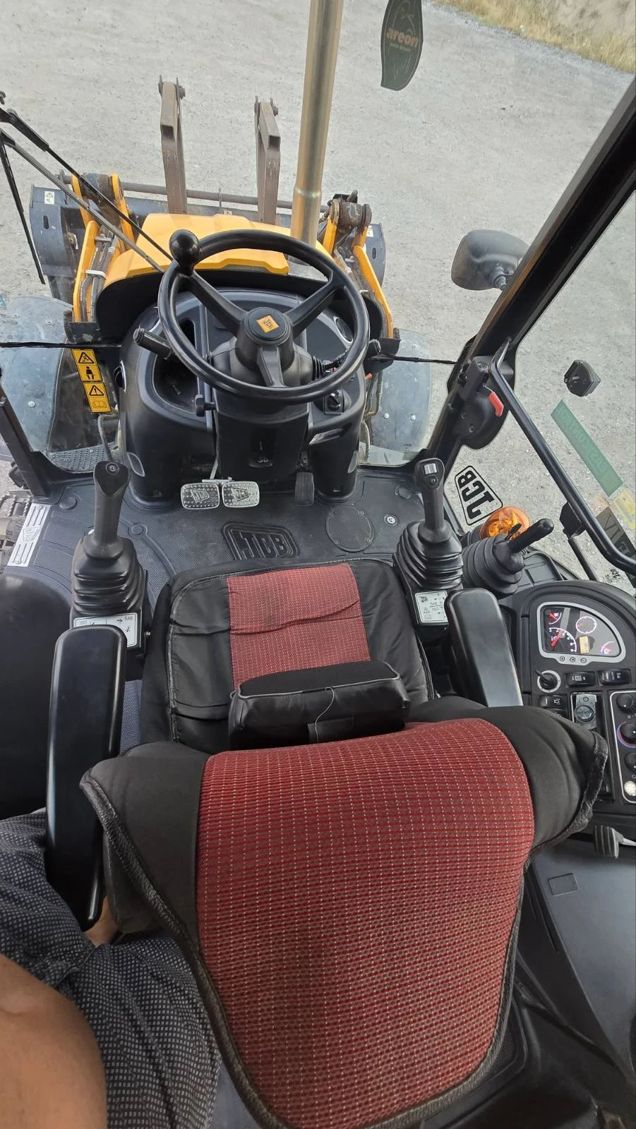 Багер JCB 3cx - изображение 9